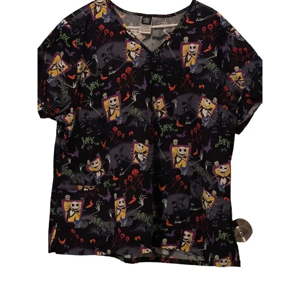 Disney Women's Black Tim Burton's Nightmare Before Christmas Scrub Top Size 2X
